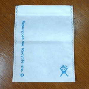 HYDRO FLASK BAG  7" X 10"